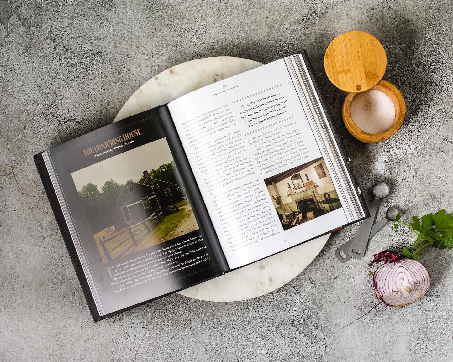Spooky Cookbook: Food to Die For